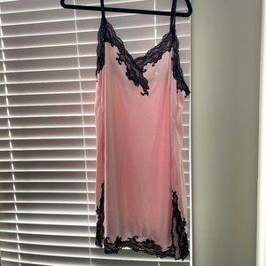 Natori Enchanted Lace Trim Chemise/Slip - size 2X